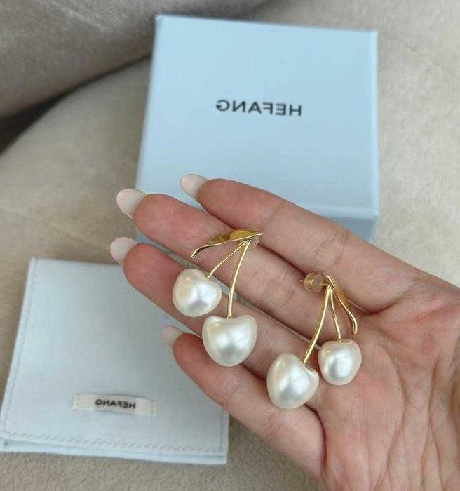 Kolczyki Hefang Cream Cherry – ponadczasowa moda