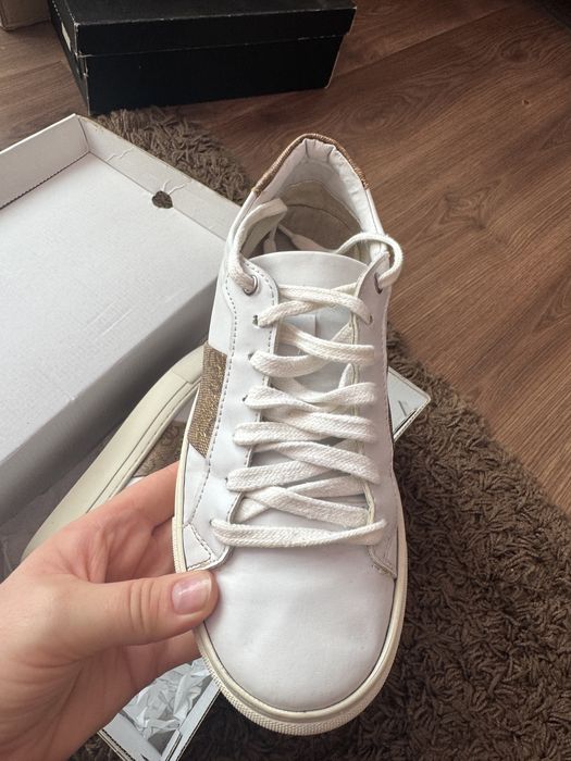 Guess кеди оригінал 36 розмір