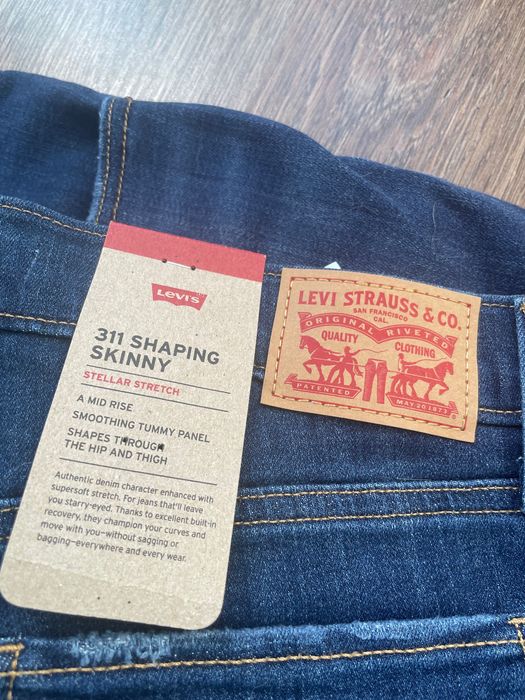 Джинси жіночі levi’s 31*30