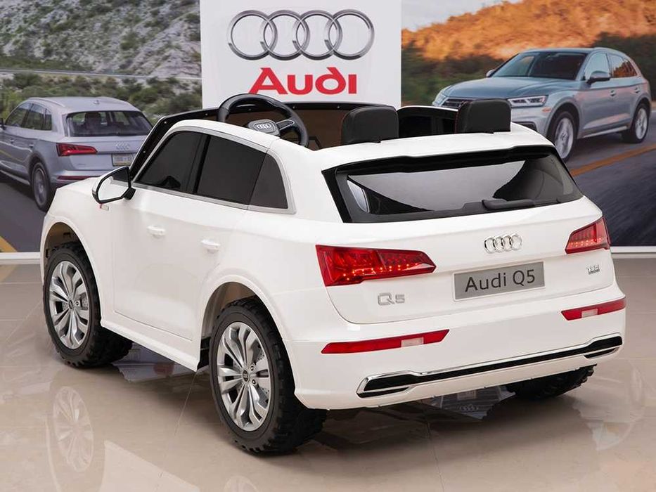 Auto samochód na akumulator AUDI Q5 dwuosobowe wyświetlacz LCD pojazd