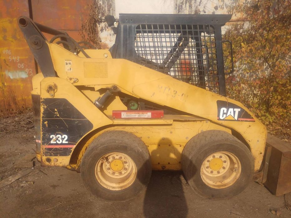 Мини погрузчик САТ 232
