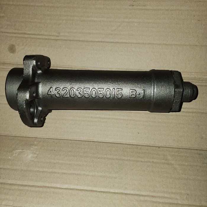 Главный тормозной цилиндр Урал 4320-3505015; 4320-3505010