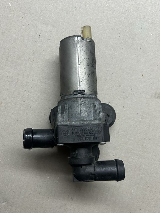 Pompka obiegowa bmw e90 e91 e92 e93 e87 e82 GWATANCJA 100% sprawna