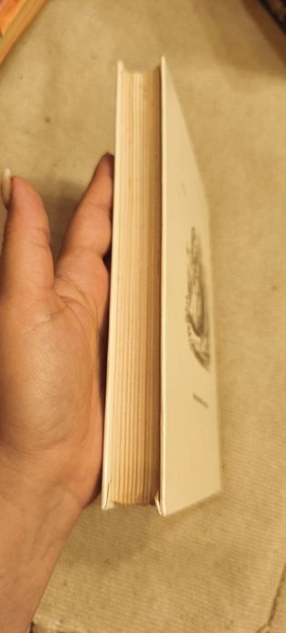 Книга Аліса в Країні чудес, Аліса в Зазеркаллі Льюїс Керролл