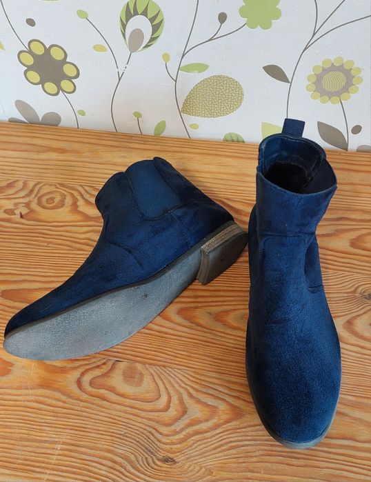 Взуття чоловіче фірмове