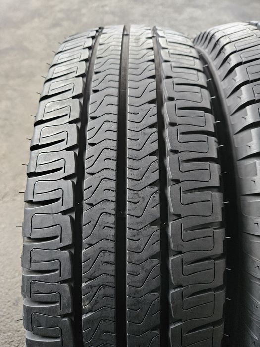 Kpl Opon Letnich Michelin Agilis Camping 225.75.16 CP 116Q Rok 2023