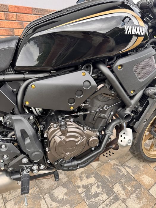Yamaha XSR 700 - 2022/2023 r