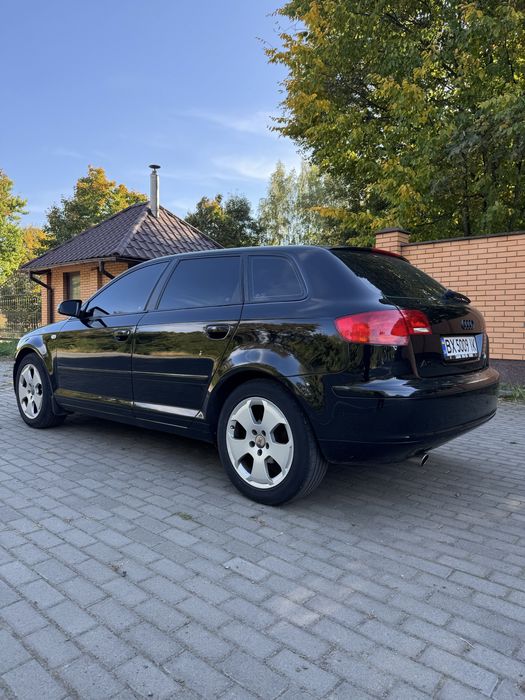 Audi a3 8p Хетчбек