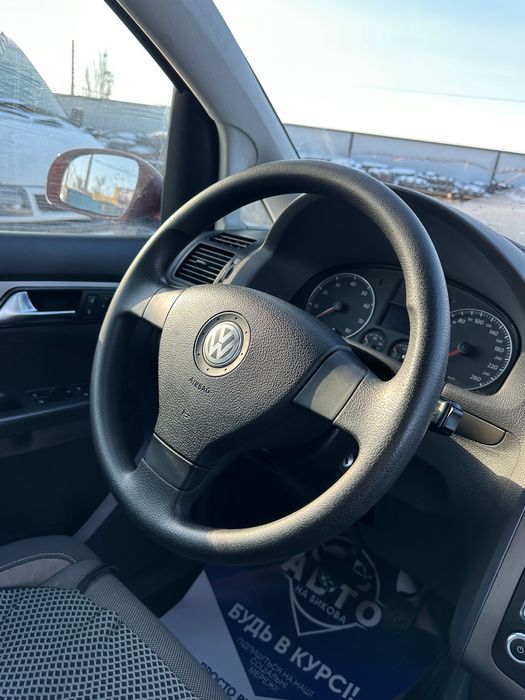 Продам Volkswagen Touran 2006 рік можлива розстрочка, кредит, обмін!