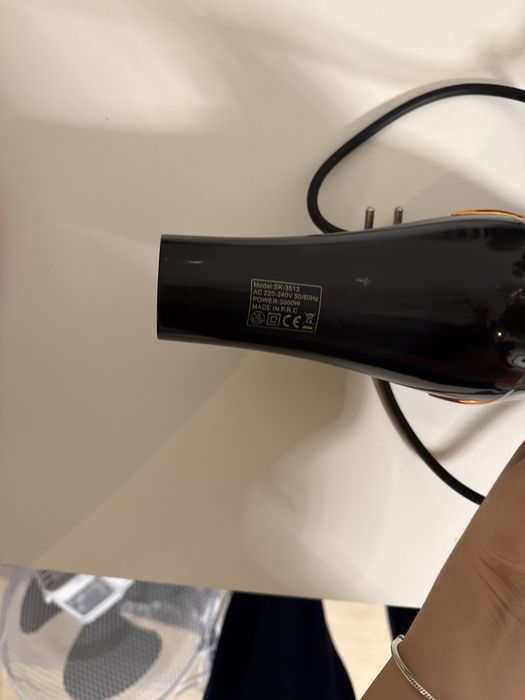 Secador de cabelo Surker