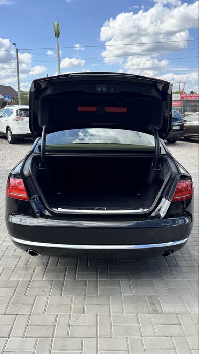 ОФІЦІЙНА Audi A8 Long quattro Ауді 2013 р 3,0 ДИЗЕЛЬ Нефарбована 8АКПП