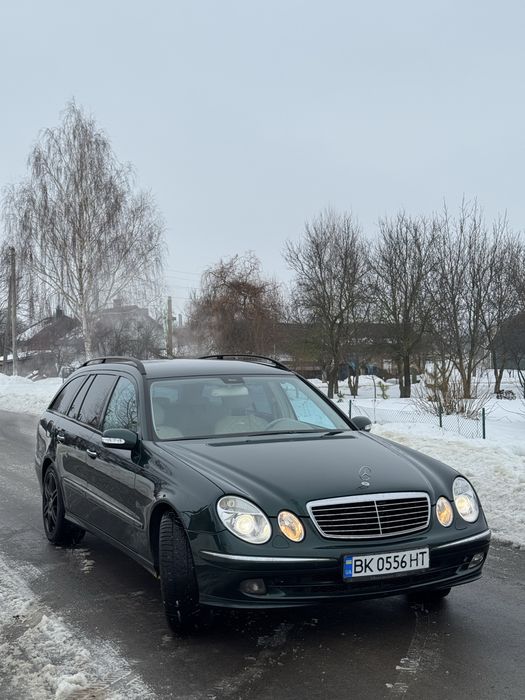 Mercedes-Benz E-Class S211 (універсал)