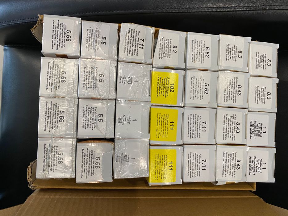 Tintas cabeleireiro 100ml (52 tubos)