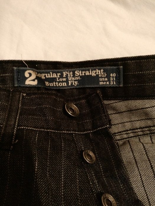 Джинсы ZARA классика 46 размер (31/31) идеал