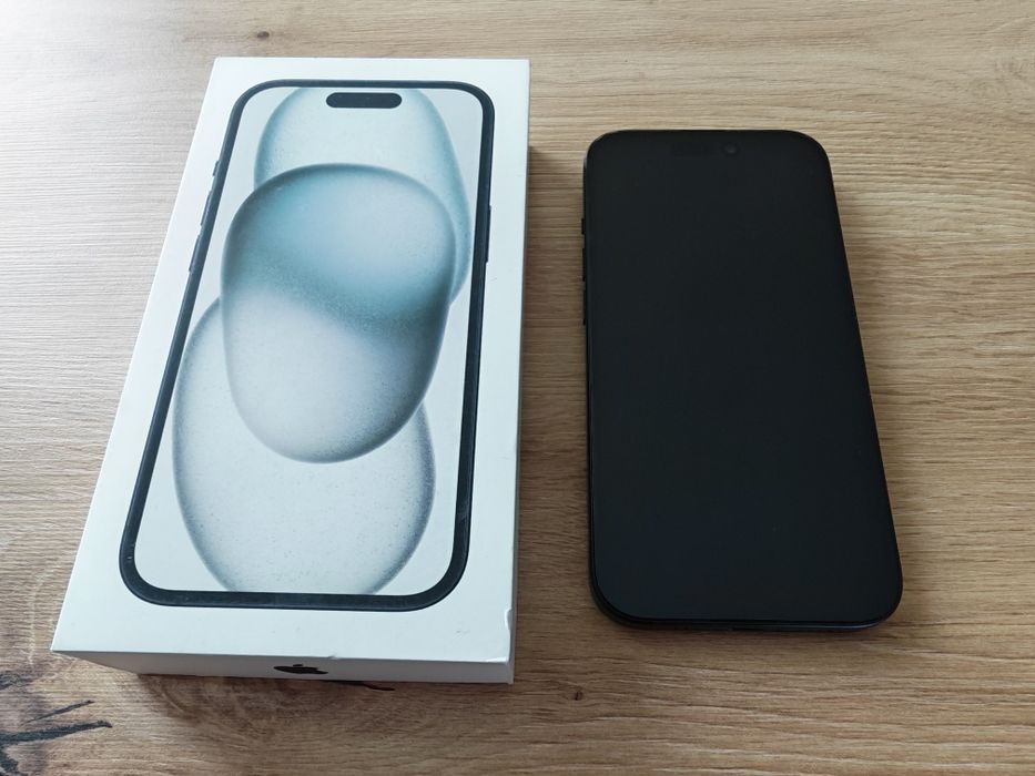 iPhone 15, 256GB, Black, stan idealny