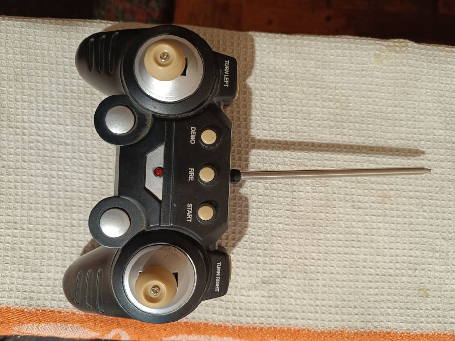 К танку запчастини,