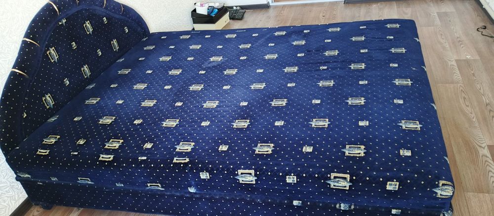 Продам кровать 2*1.6