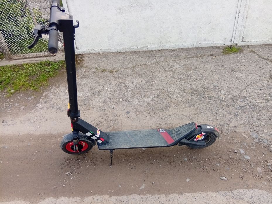 Електросамокат Aprilla esr 2