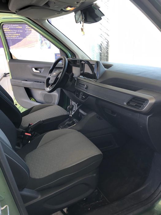 Ford Tourneo Courier Titanium 1.0 EcoBoost (125cv) | 2025