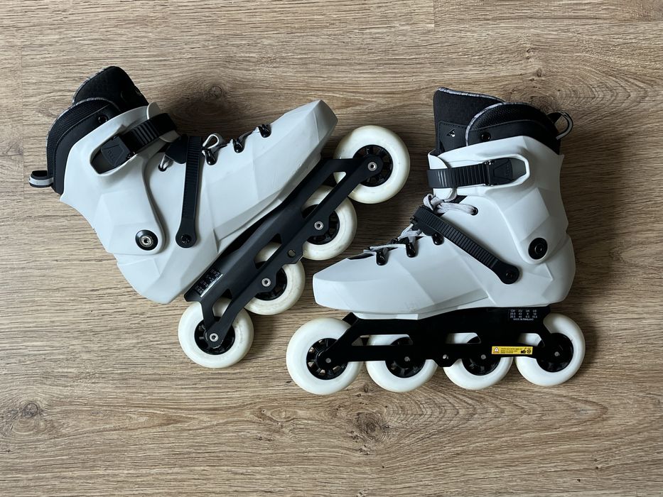 Ролики Rollerblade Twister 90R розмір 43-44