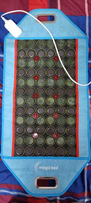 Biomata  fotonowa -Mata masująca  MODEL: MEC-E350