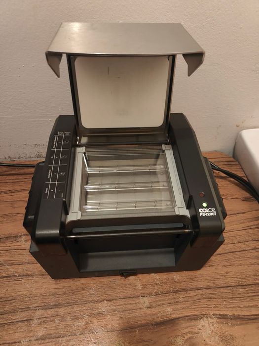 Urządzenie do produkcji pieczątek