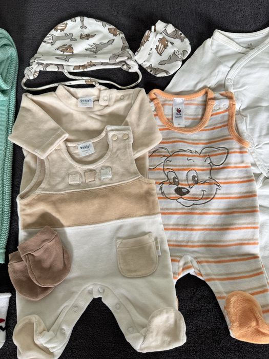 Wyprawka dla noworodka / zestaw startowy do szpitala (rozmiar 44–56)