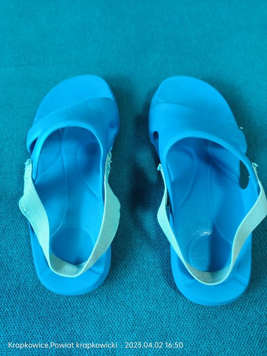 Klapki na basen rozmiar 30-31, Nabaiji. Polecam.