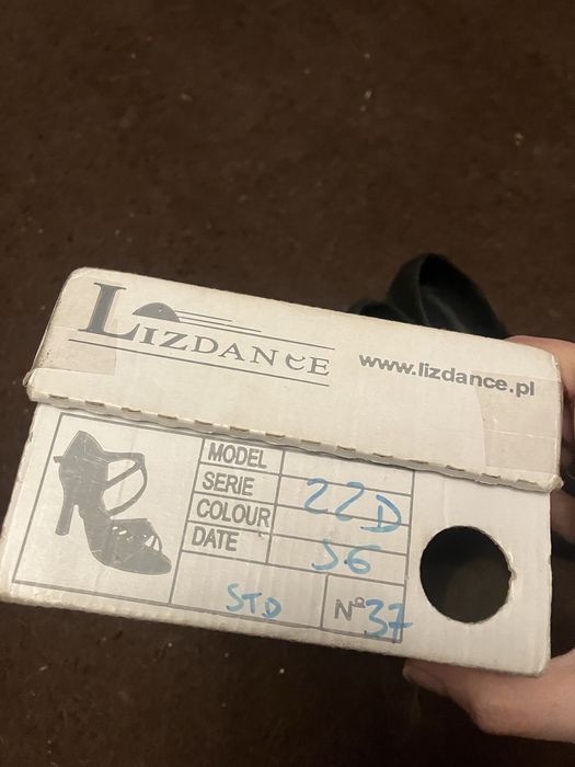 Buty taneczne czarne 40