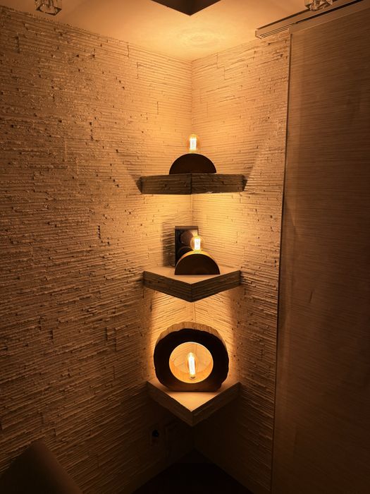 Lampa drewniana dębowa.