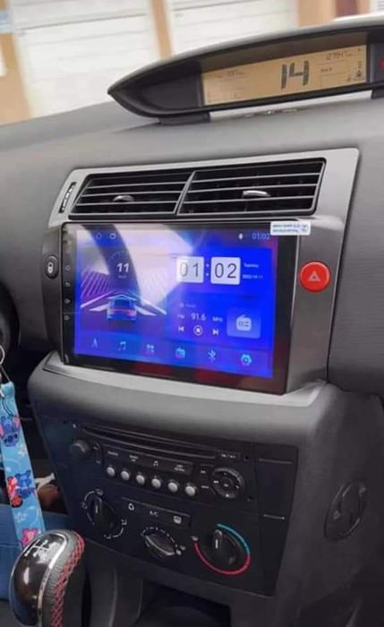 Rádio Android 14 com GPS Citroen C4 (Artigo novo)