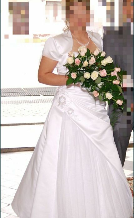 Suknia ślubna biała rozmiar 40/42