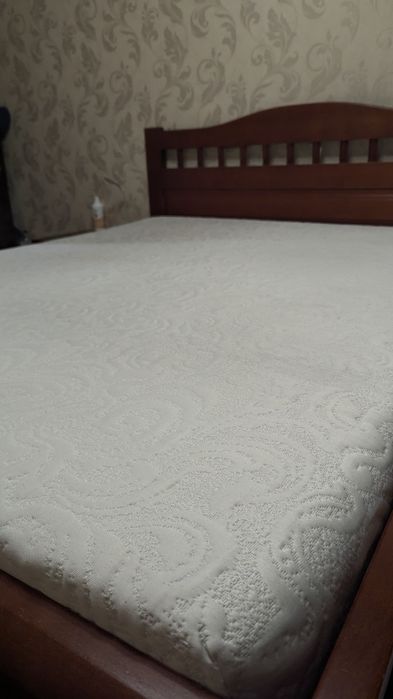 Срочно, Продам матрас 160/200