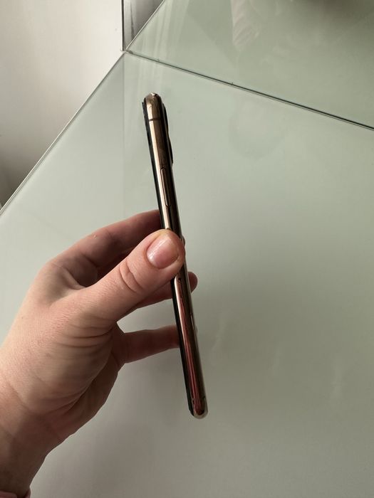 Продам iphone 11 pro max 256