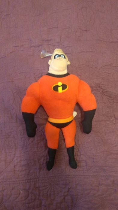 Megamocny Tata, pluszak maskotka.