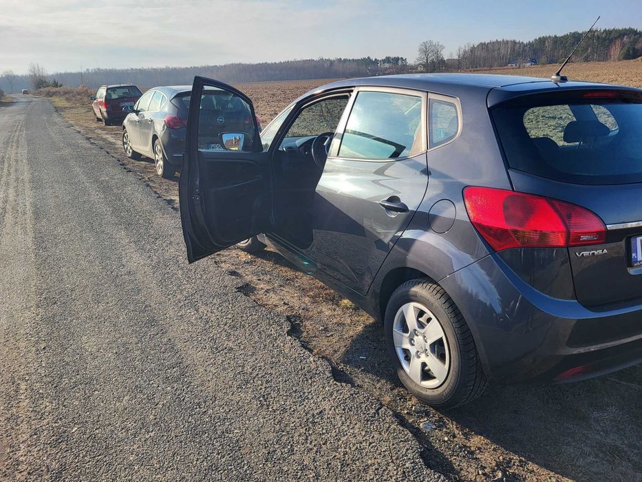 Sprzedam samochód Kia