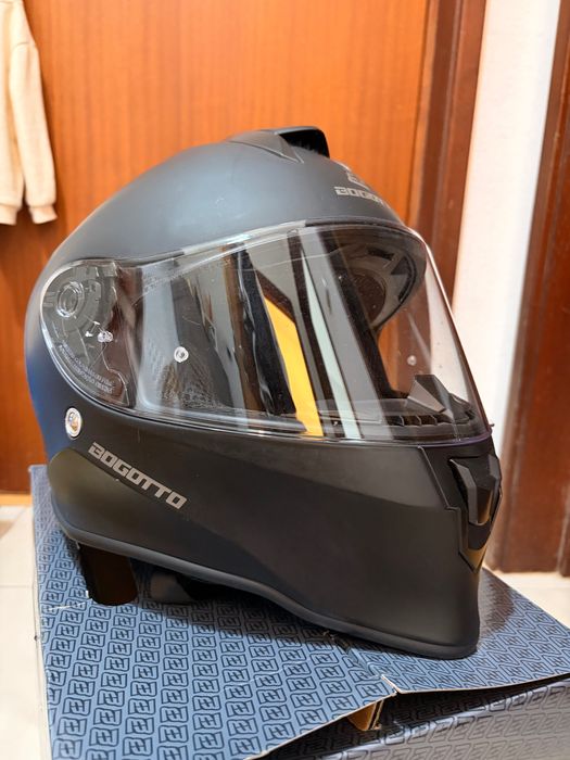 Capacete de mota
