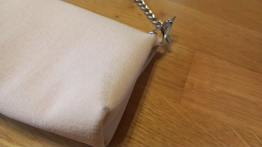 Damska mała różowa torebka