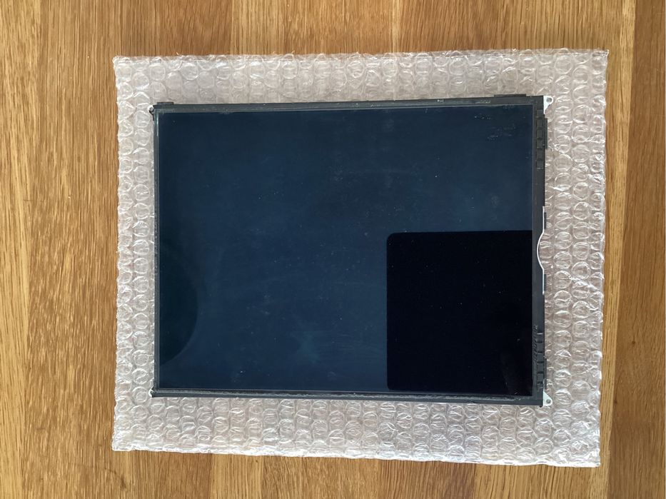 Oryginalny ekran lcd wyświetlacz retina apple iPad 5  Air z demontażu