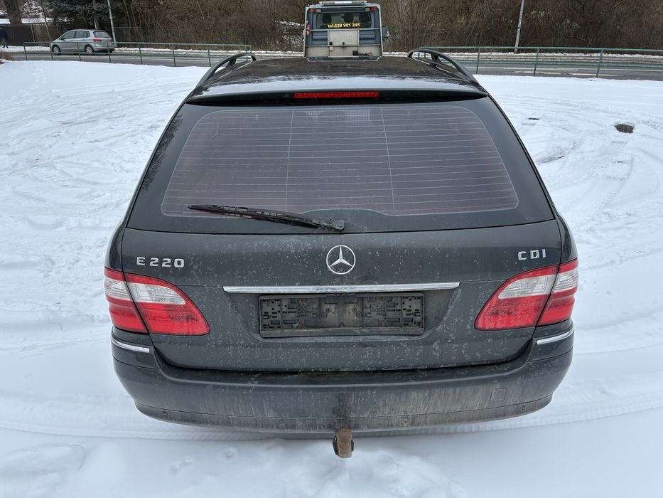 Wszystkie części Mercedes w211 2.2 CDI kombi Avantgarde kolor 753