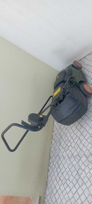 Corta Relva Elétrico