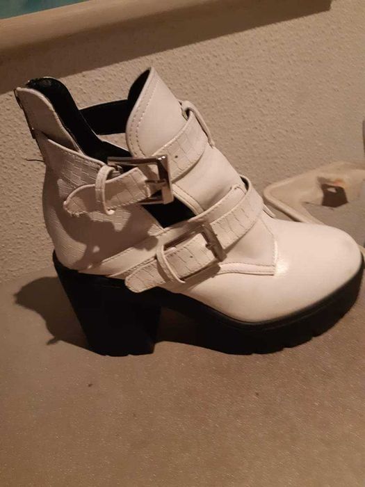 Botas de senhora ,