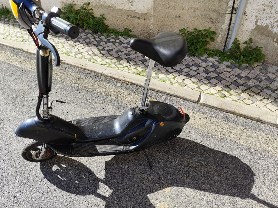 Scuter elétrica isenta 24v bateria de lítio