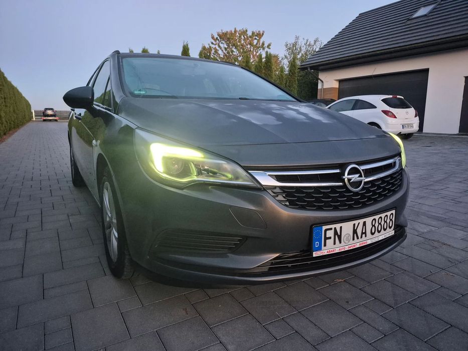 Opel Astra 139000Km 1.4T/150PsNavigacja