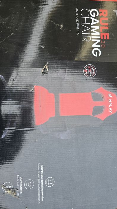 Cadeira gaming nova embalada