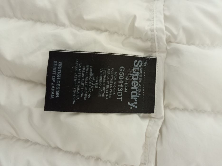 Kurtka puchowa damska Superdry