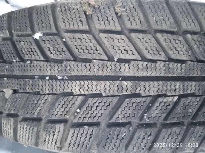 Продам шину з диски колеса