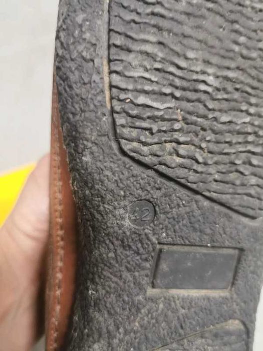 Botas camel em camurça, para homem