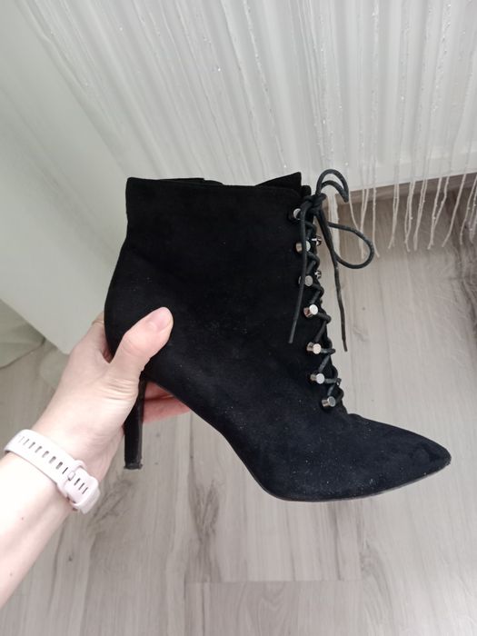 Czarne buty na obcasie vices 41