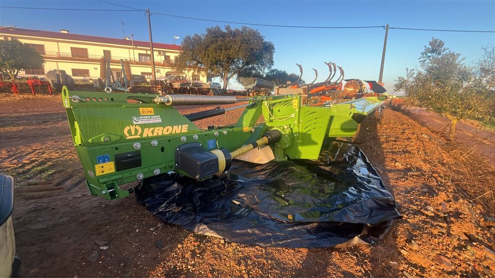 Gadanheira Condicionadora KRONE Easycut R329 CV- Exelente estado (2020
